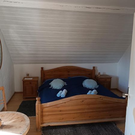 Zimmer Veljanovski Blaufelden Extérieur photo