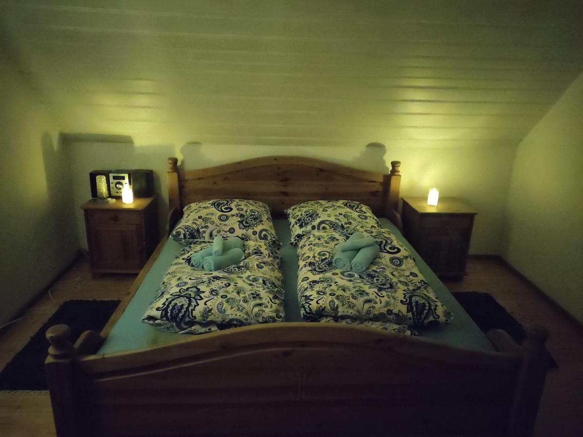 Zimmer Veljanovski Blaufelden Extérieur photo